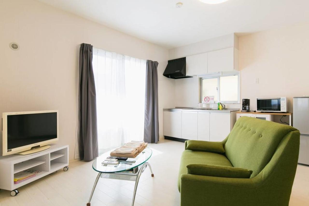 Ferienwohnung Rainbow Terrace Ginowan Exterior foto